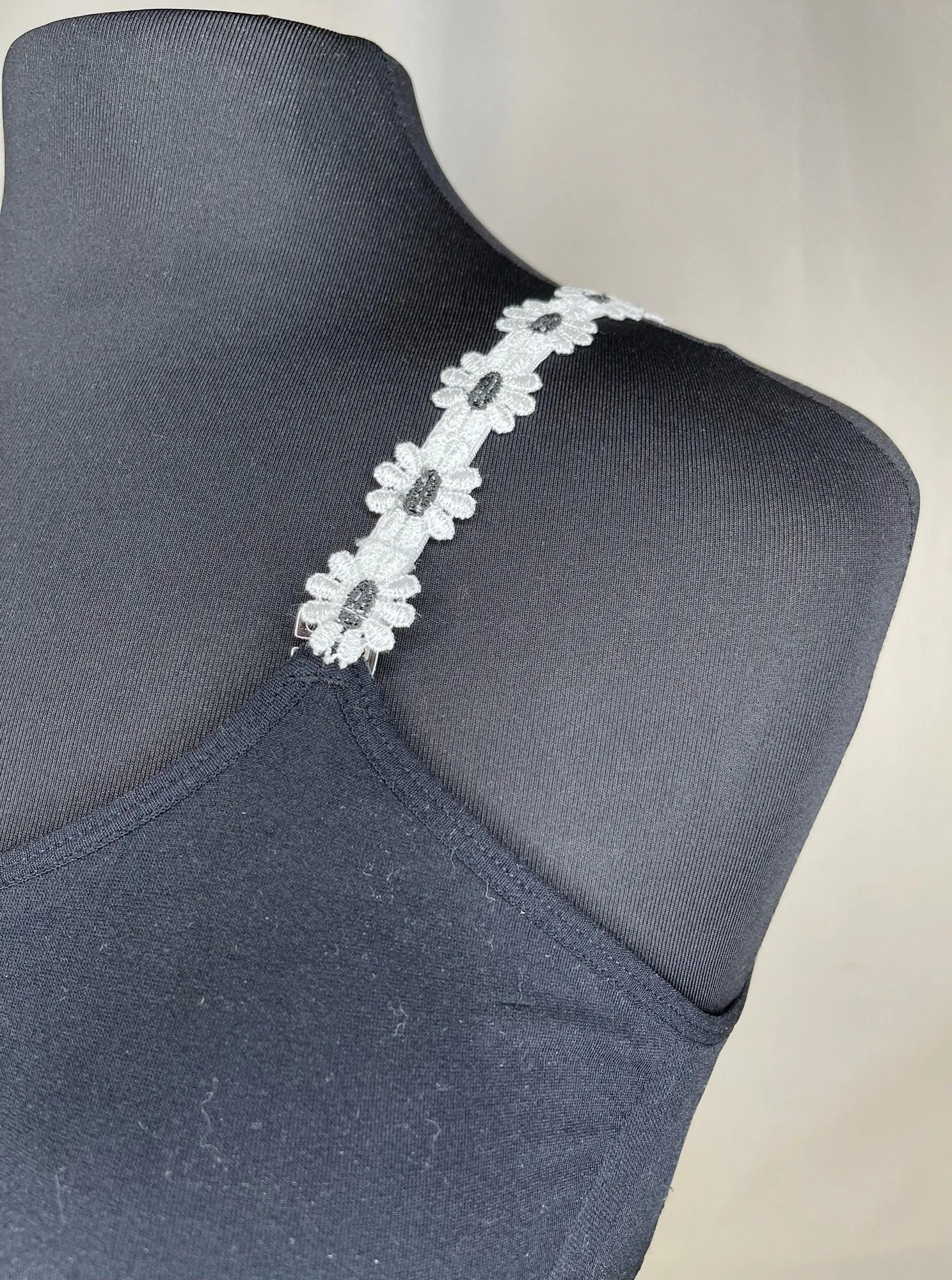 Adjustable Strap Elastic Banded Bras
