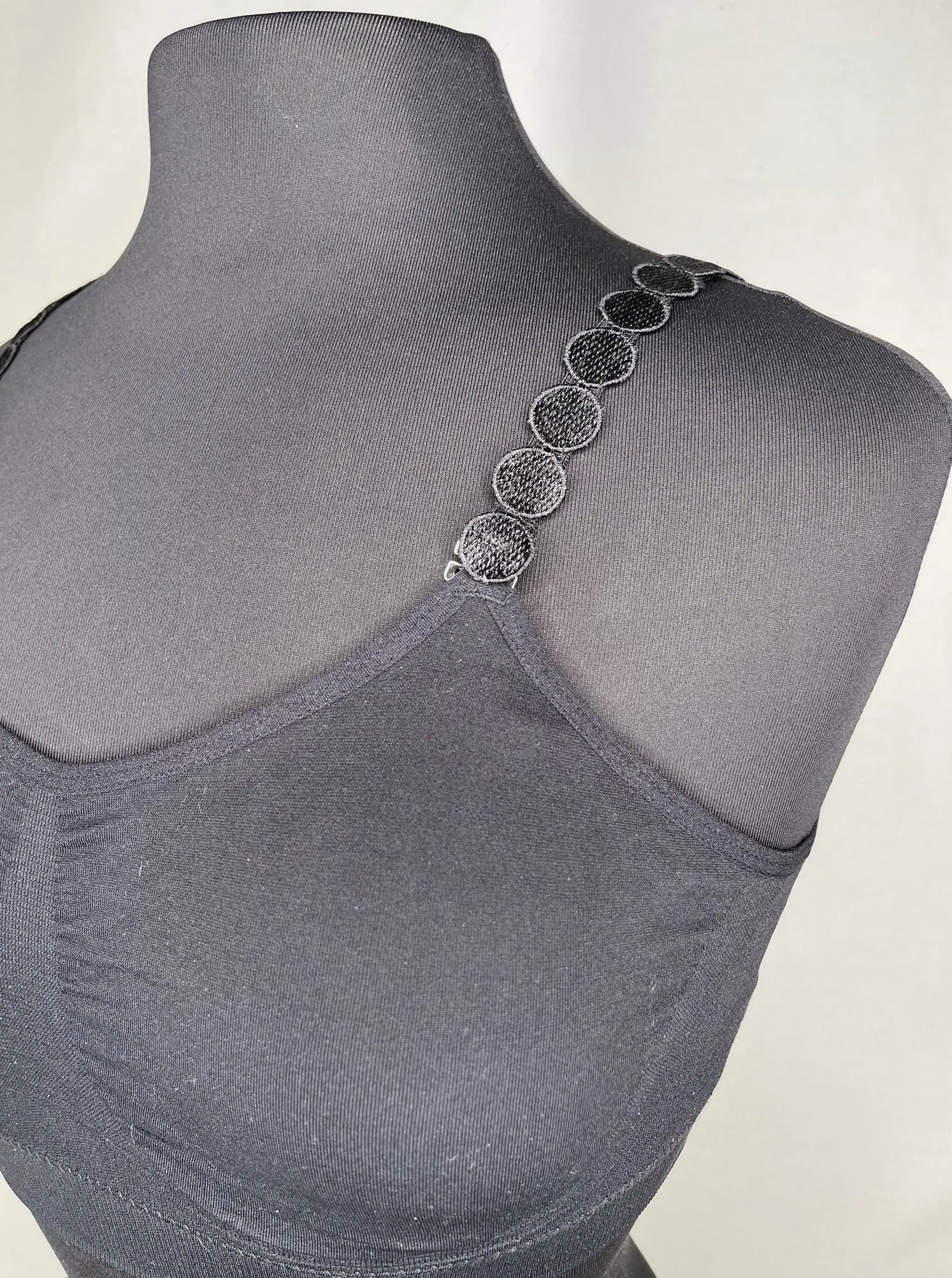 Adjustable Strap Elastic Banded Bras