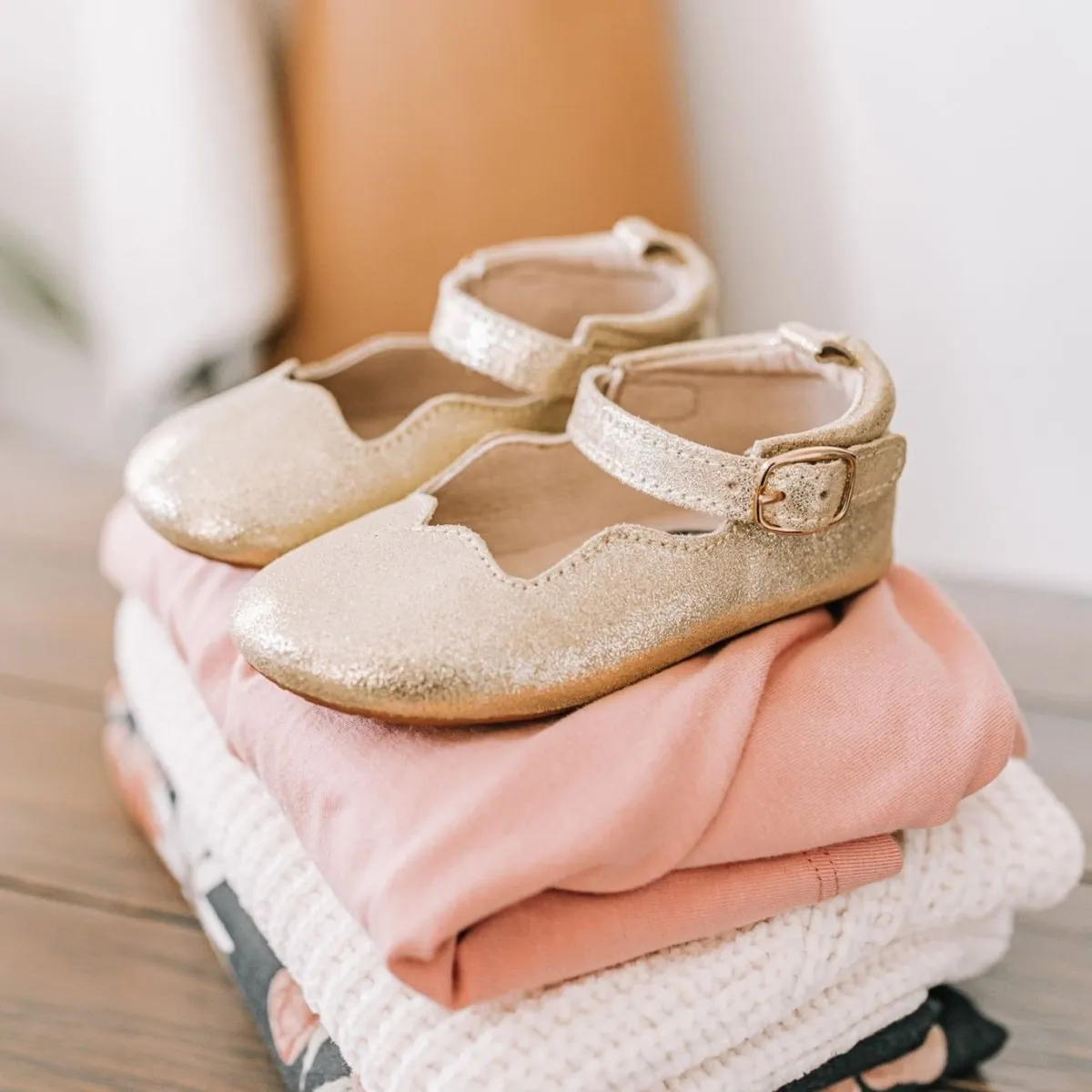 Gold Glitter Olivia Dress Shoe