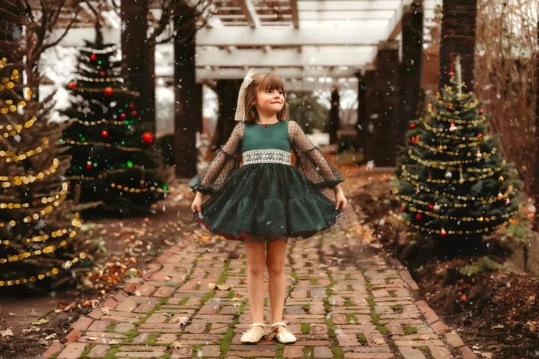Gold Glitter Olivia Dress Shoe