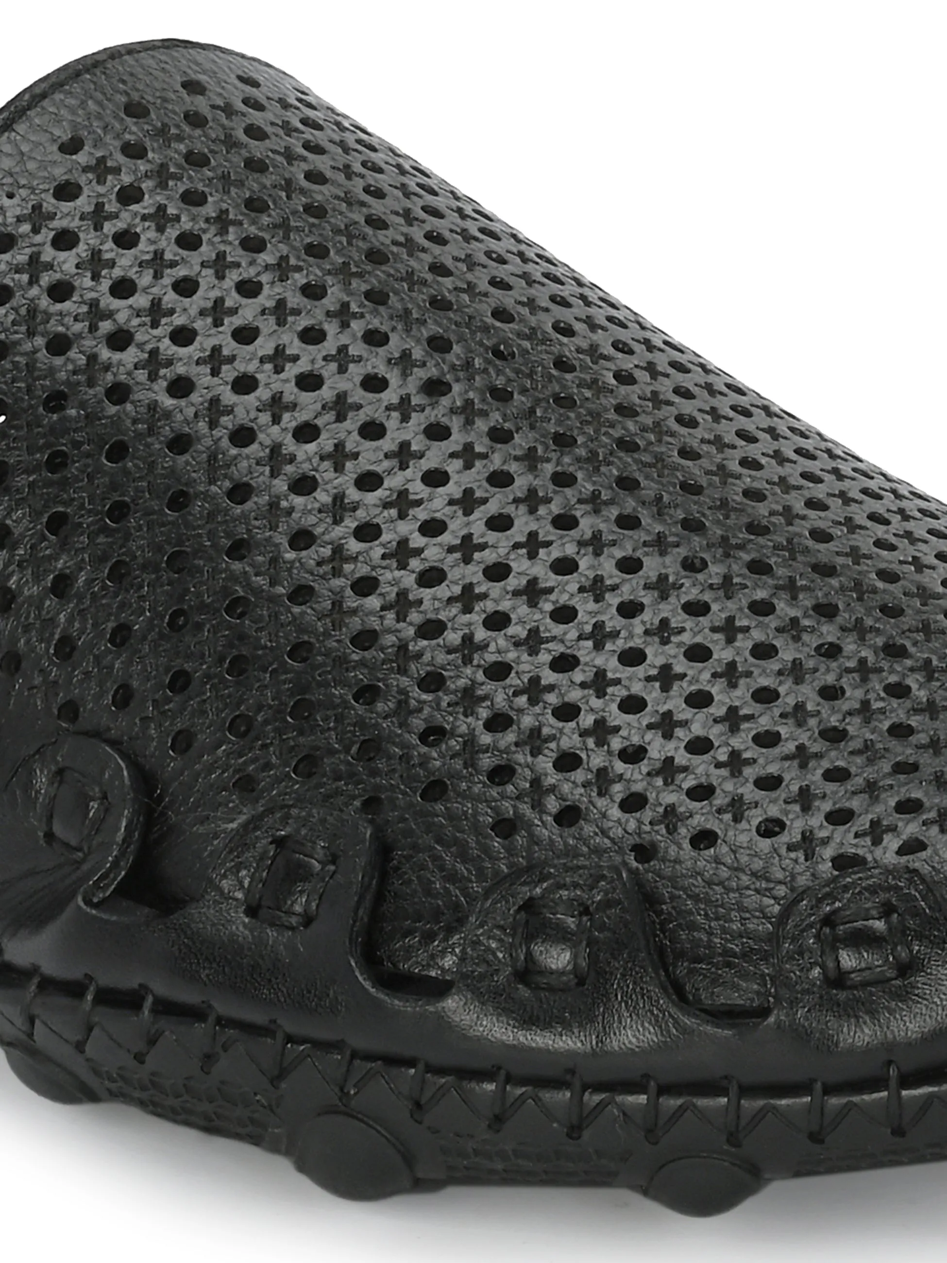 Hitz Men's Black Leather Comfortable Shoe Style Sandals with Back Strap