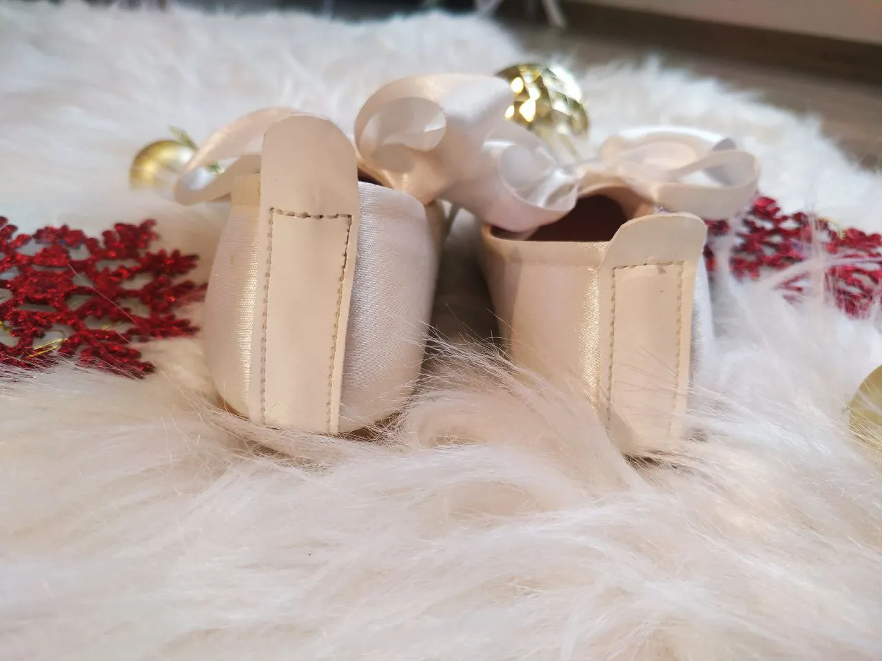 Mimi Shoes White