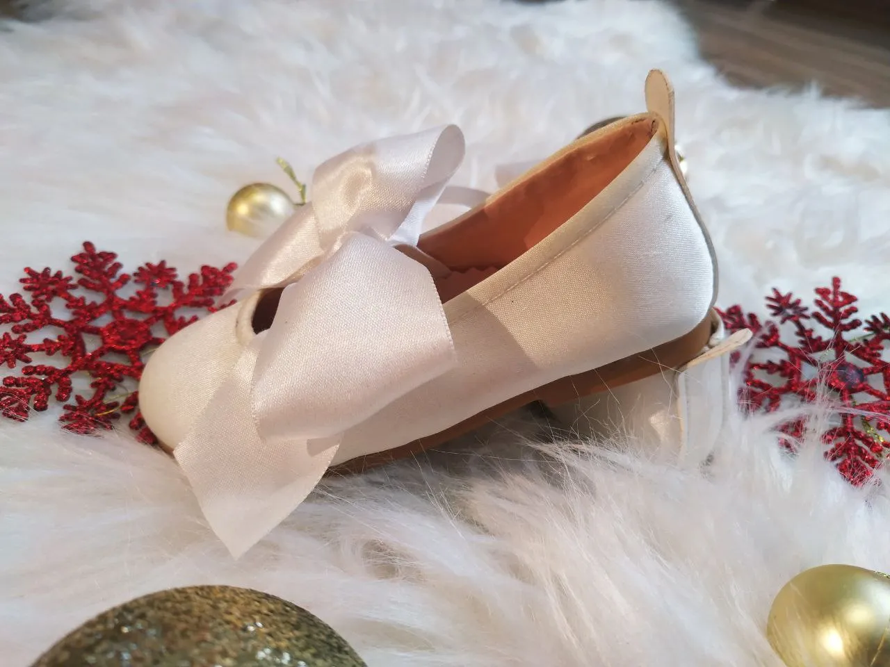 Mimi Shoes White