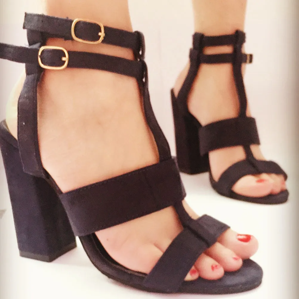 Open Toe Straps Ankle Wraps Hasp Chunky Heels Sandals