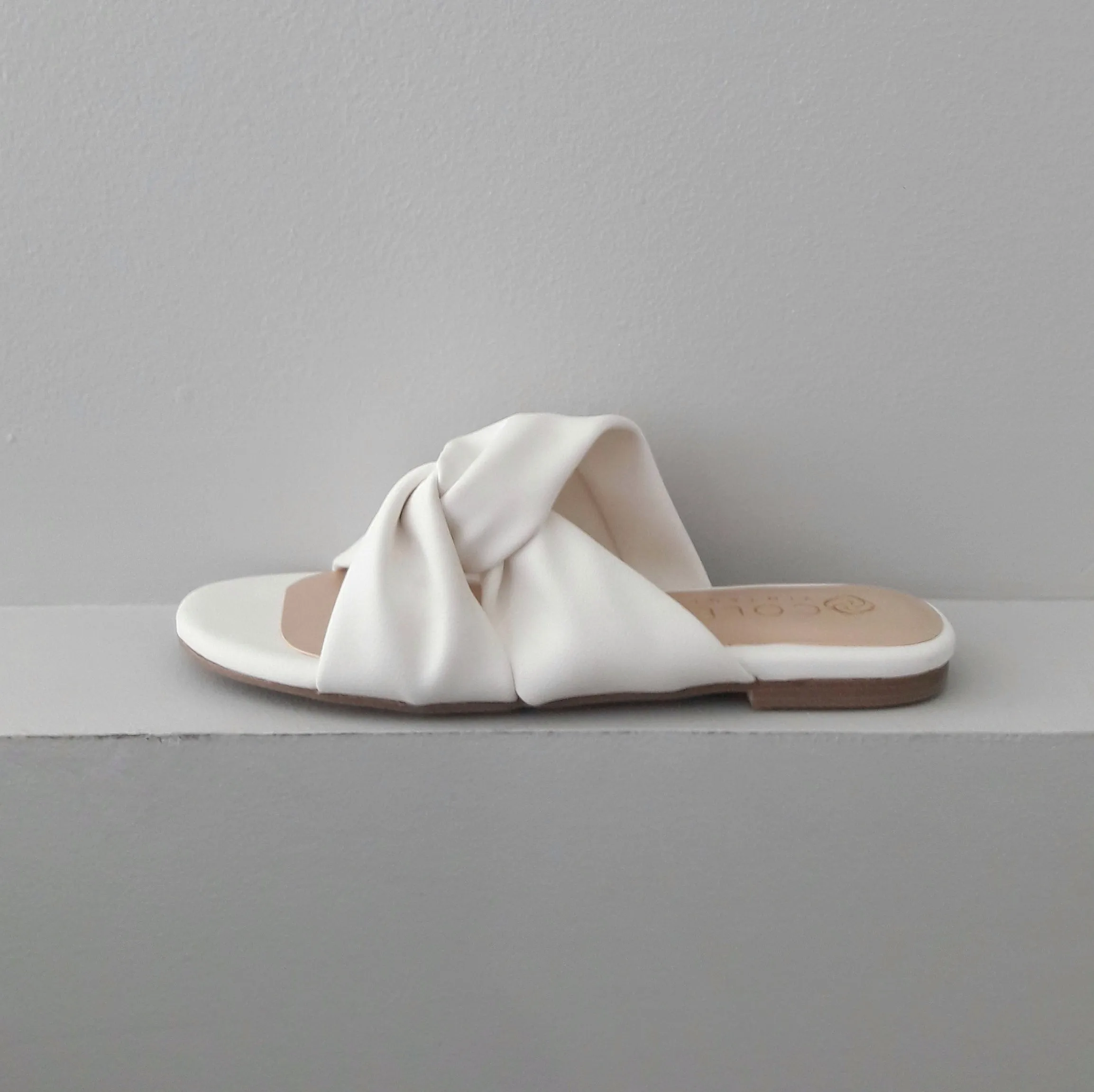 Piurra Sandals