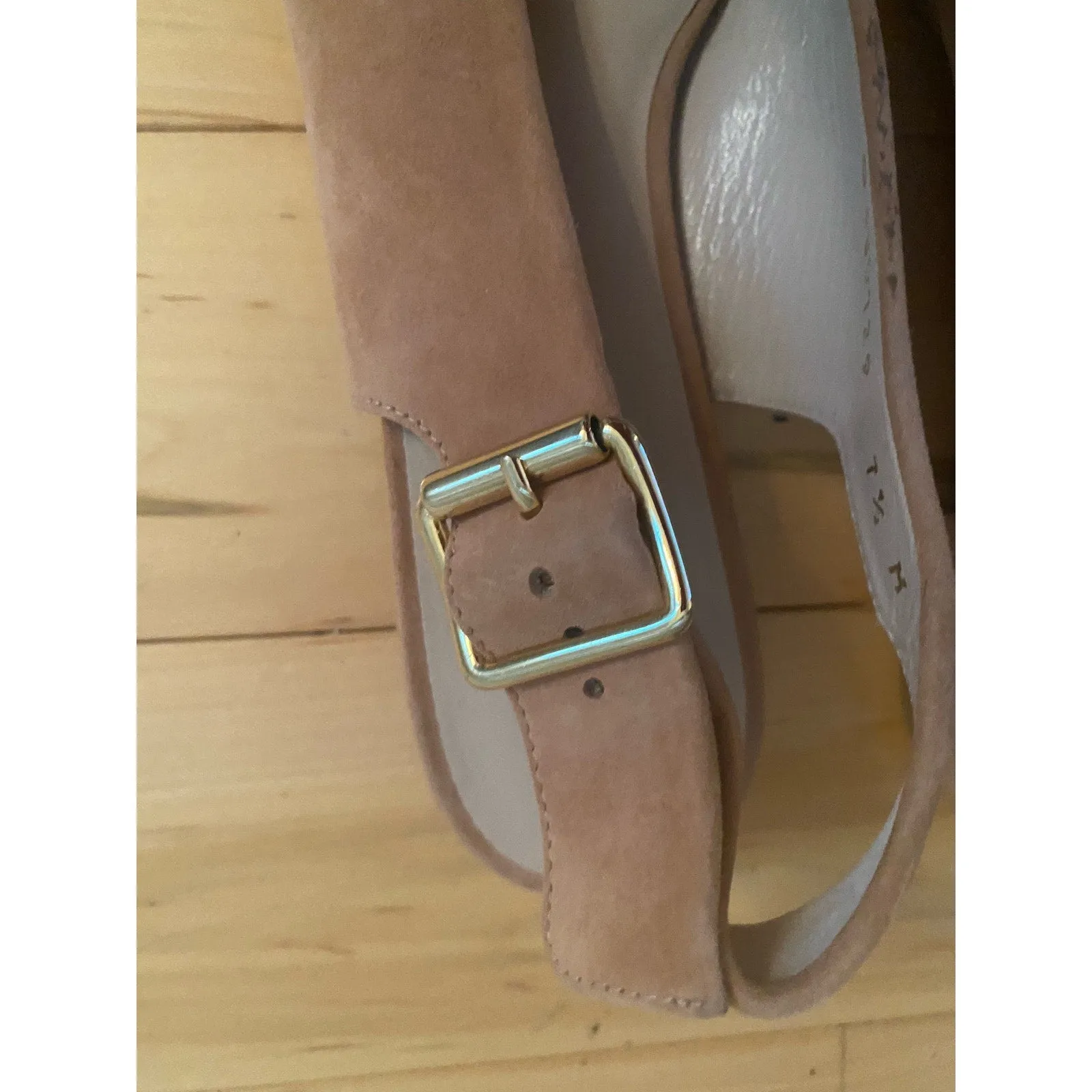 Stuart Weitzman Nude Suede Sandal Flats Size 7.5