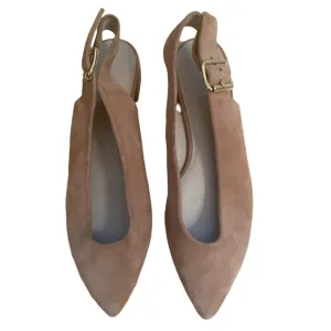 Stuart Weitzman Nude Suede Sandal Flats Size 7.5