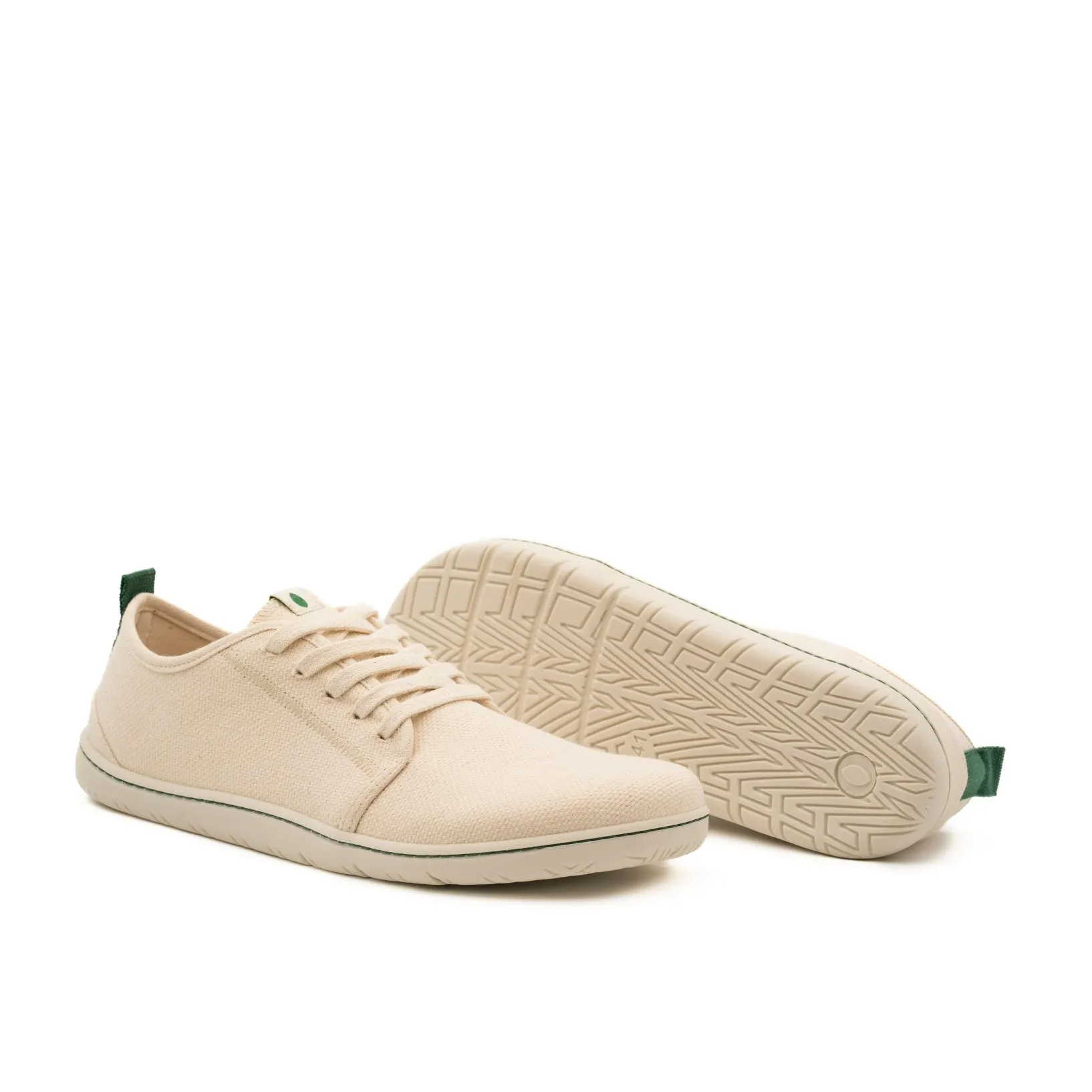 Vegan barefoot off-white CHA007