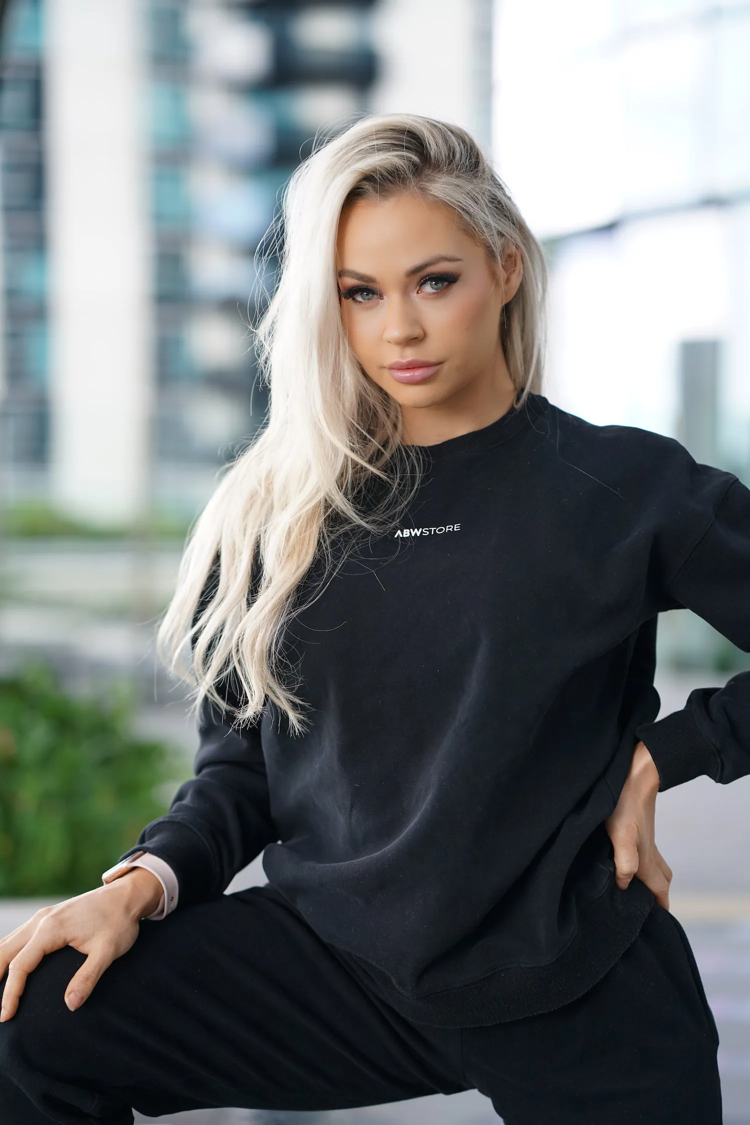 Womens Oversized Sweater - Black