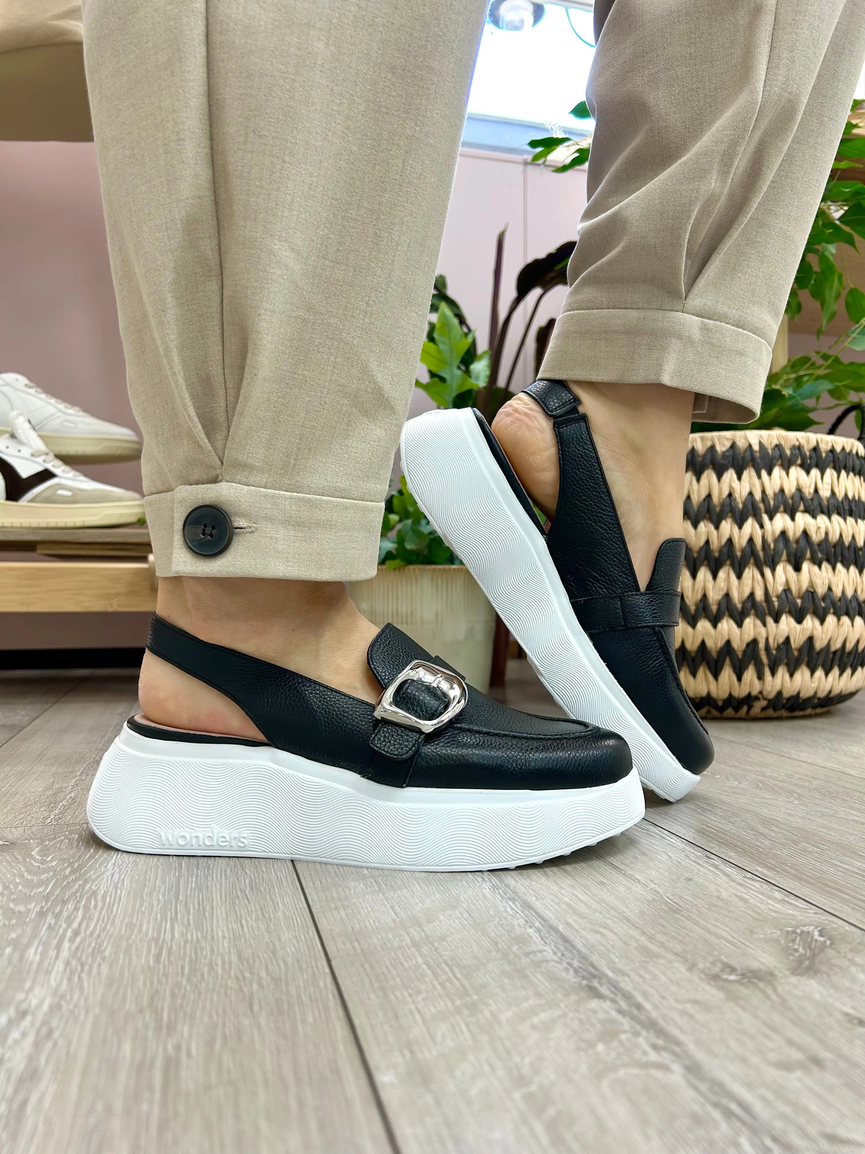 Wonders | Acalia Slingback Loafer