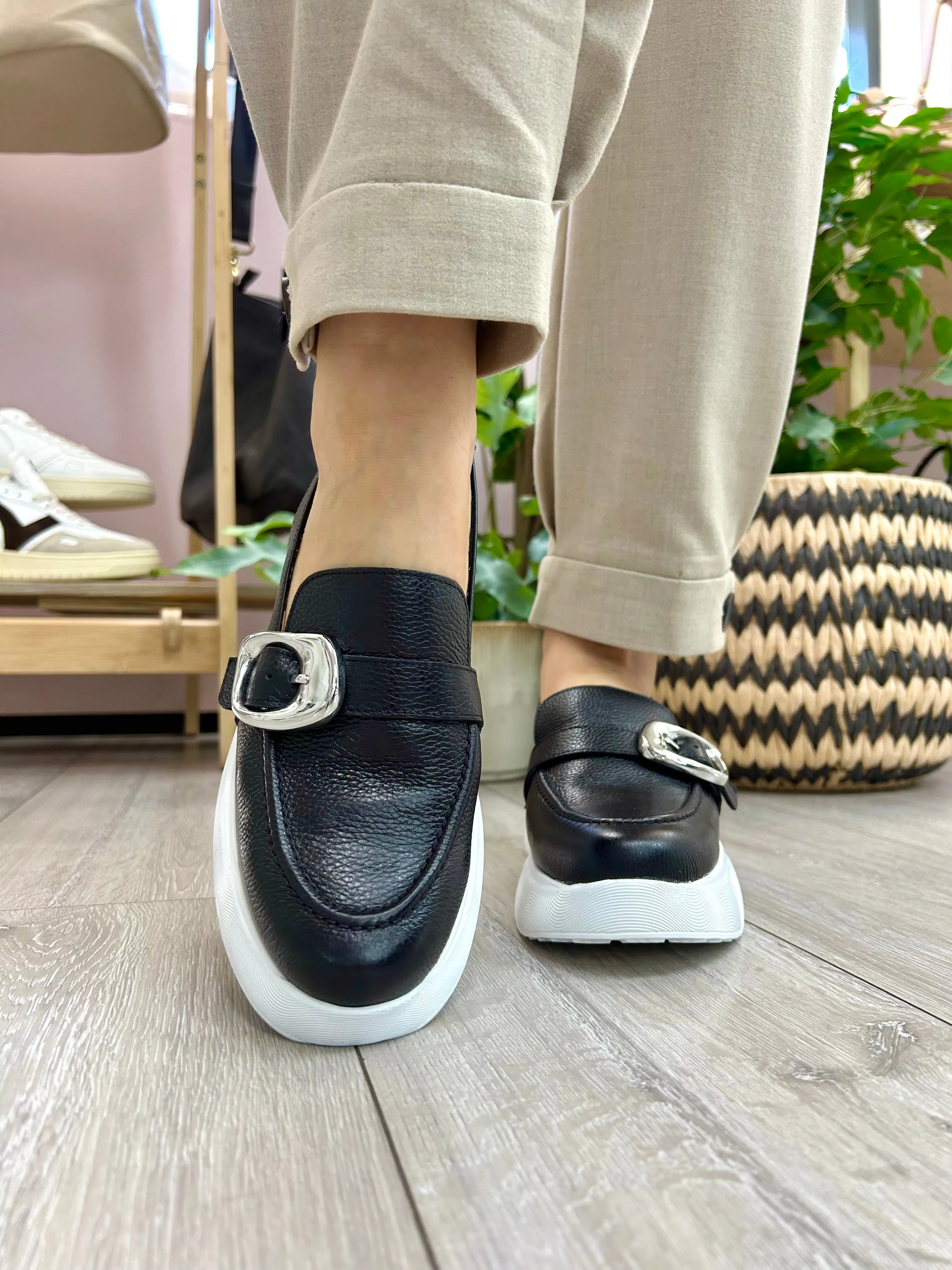 Wonders | Acalia Slingback Loafer